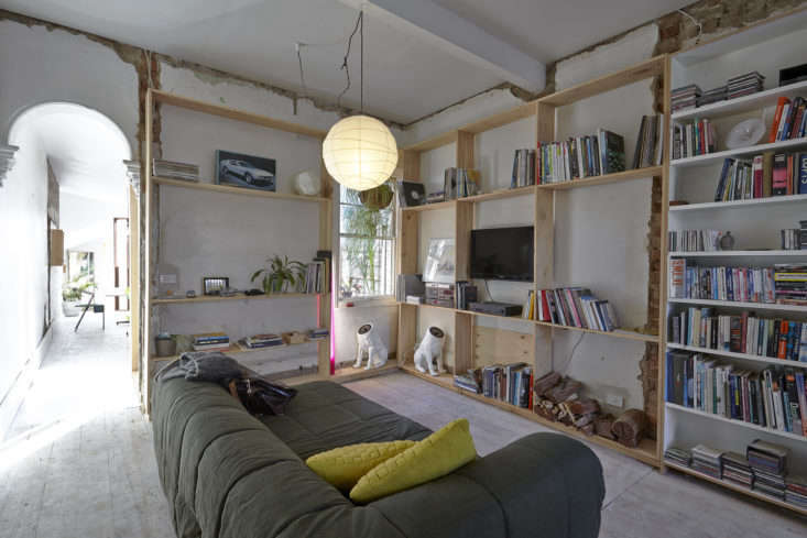 Studio Edwards in Melbourne designed this small home with two courtyards