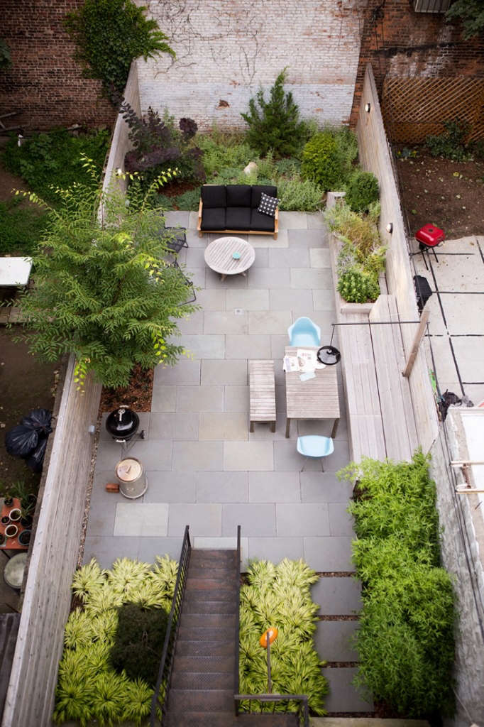 Landscaping: 10 Classic Layouts for Townhouse Gardens - Gardenista