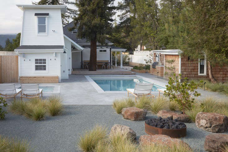 In the Bay Area, “user friendly” doesn’t just refer to the latest software upgrade. It’s how Terremoto describes the Sonoma landscape it designed for a San Francisco couple who wanted a low-maintenance weekend retreat. Photograph by Caitlin Atkinson.
