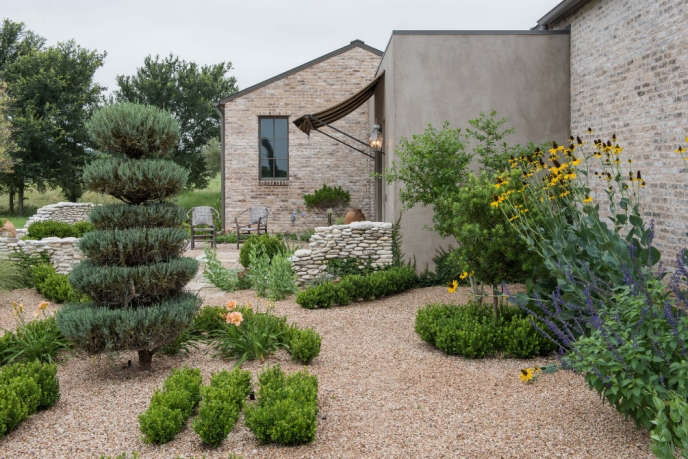 Landscape Architect Visit: A West Texas River Ranch with a Worldly View ...