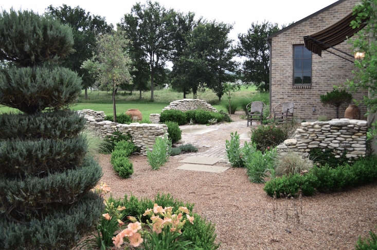 Landscape Architect Visit: A West Texas River Ranch with a Worldly View ...