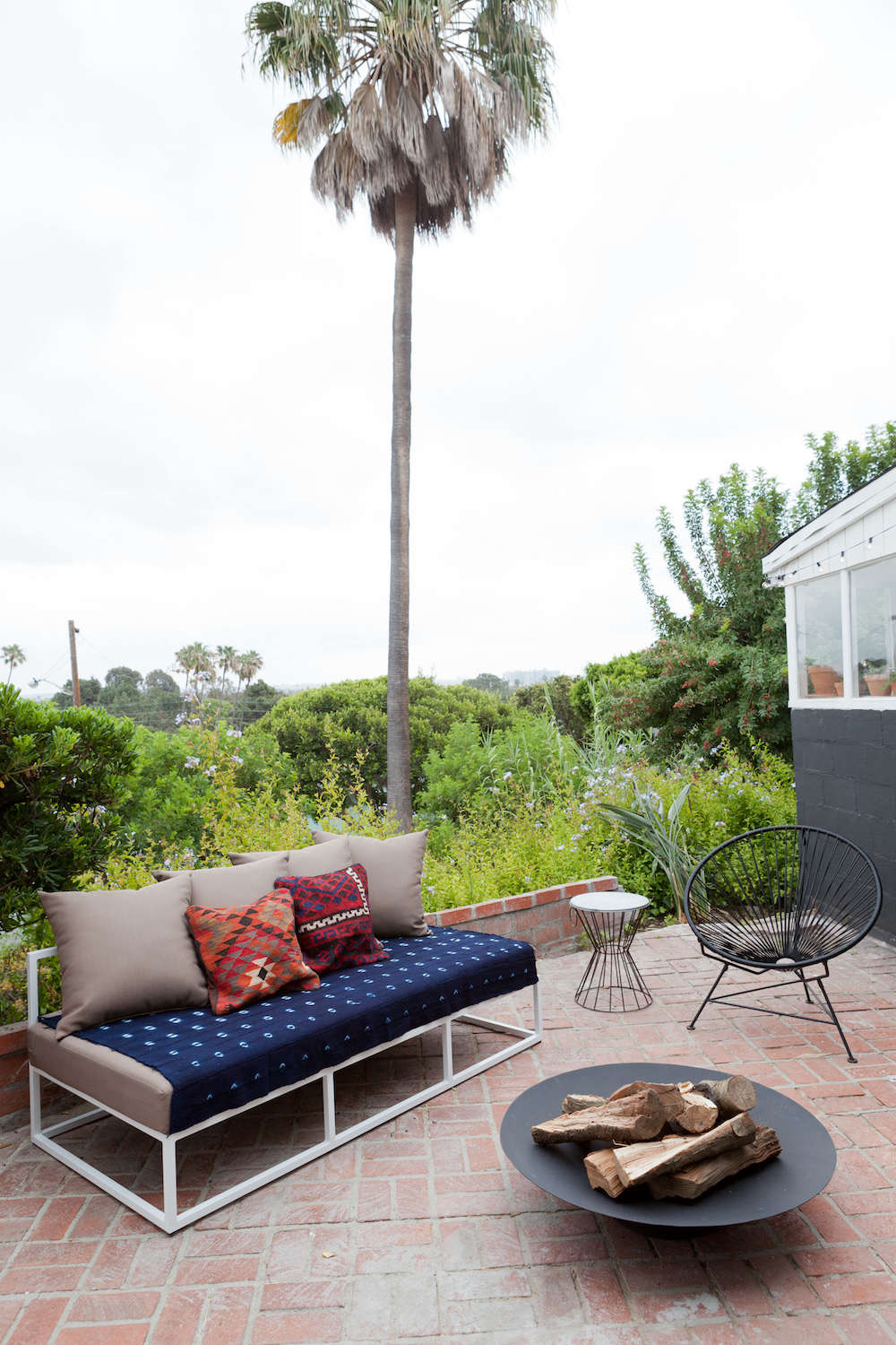 Santa Monica Patio by Veneer Designs | Gardenista