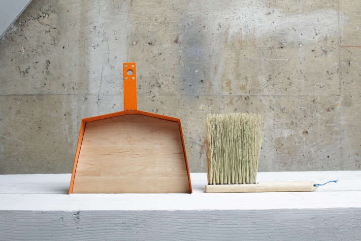 hannah-quinn-dustpan-remodelista-gardenistajpg