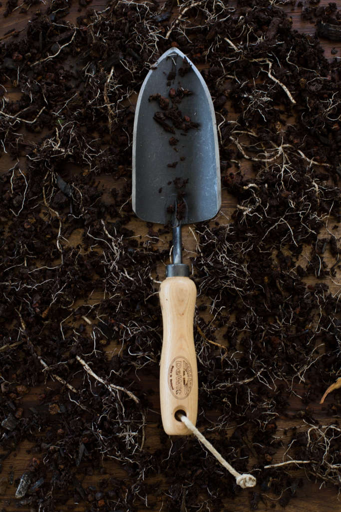 Garden Tools Which Trowel Is Best for You? Gardenista