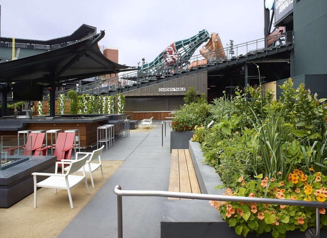 Blasen Landscape Architecture and EDG Design submitted the Edible Garden at AT&T Ball Park in San Francisco, a finalist chosen by guest judge Rita Konig: 