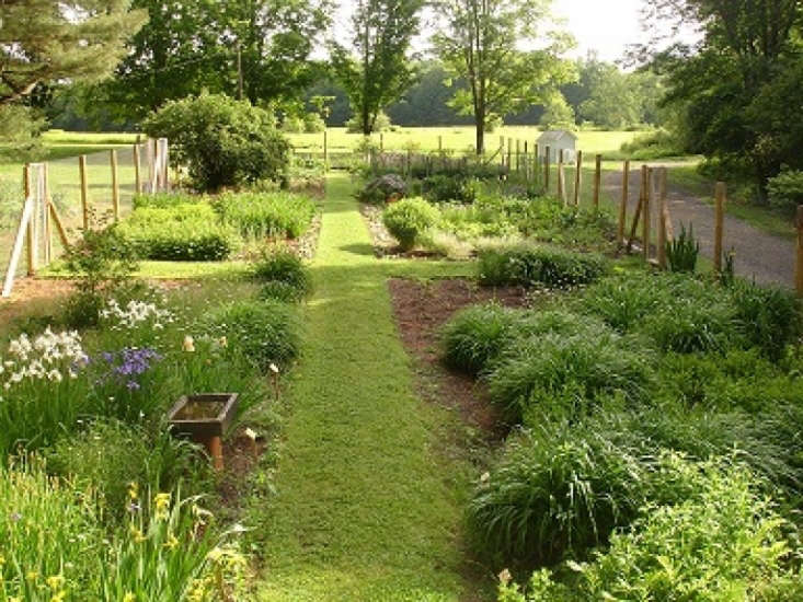 The restoration of the kitchen garden was completed by Minchak in \20\14. Photograph courtesy of the Millay Society at Steepletop.