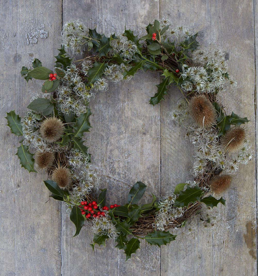 Seed heads of common teasel and wild clematis on a wreath.
