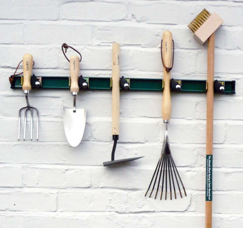 10 Easy Pieces: Wall-Mounted Tool Racks - Gardenista