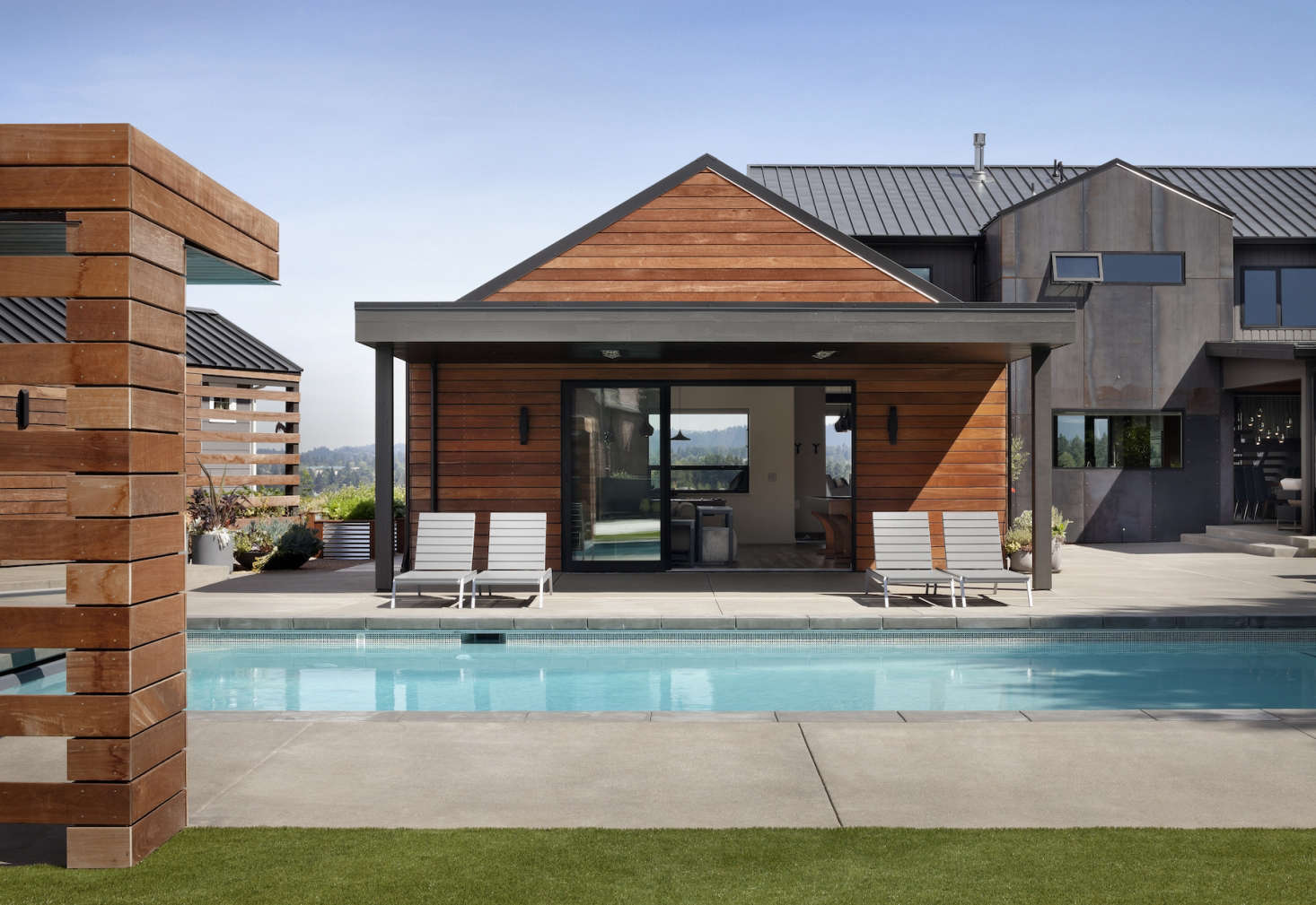 Collaborative Companies replaced an aging pool with one that is more central to the property; it