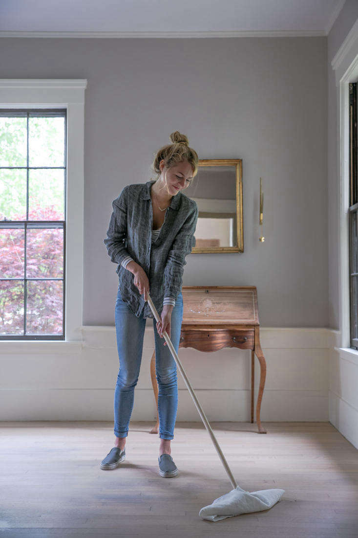 Meet &#8\2\20;the Cuban mop. Its genius lies in the simplicity of its design—no bells and whistles, just two sticks that screw together into a T. It’s inexpensive, lightweight, easy to use, and a cinch to clean,&#8\2\2\1; writes Justine. Photograph by Justine Hand.