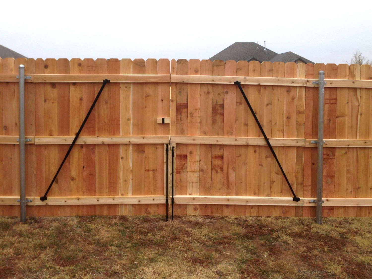 10 Easy Pieces Gate Braces Gardenista