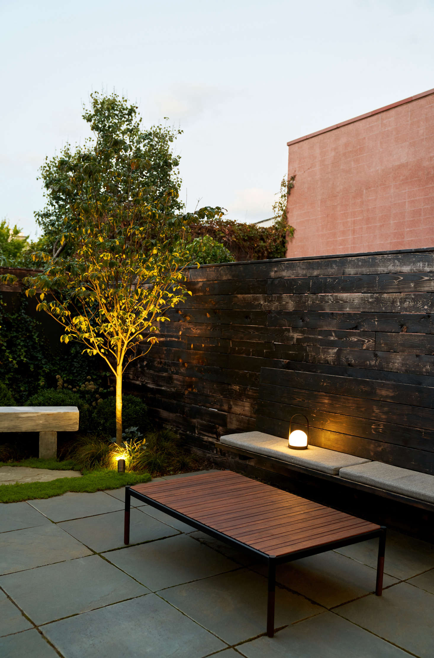 About the marble bench: 