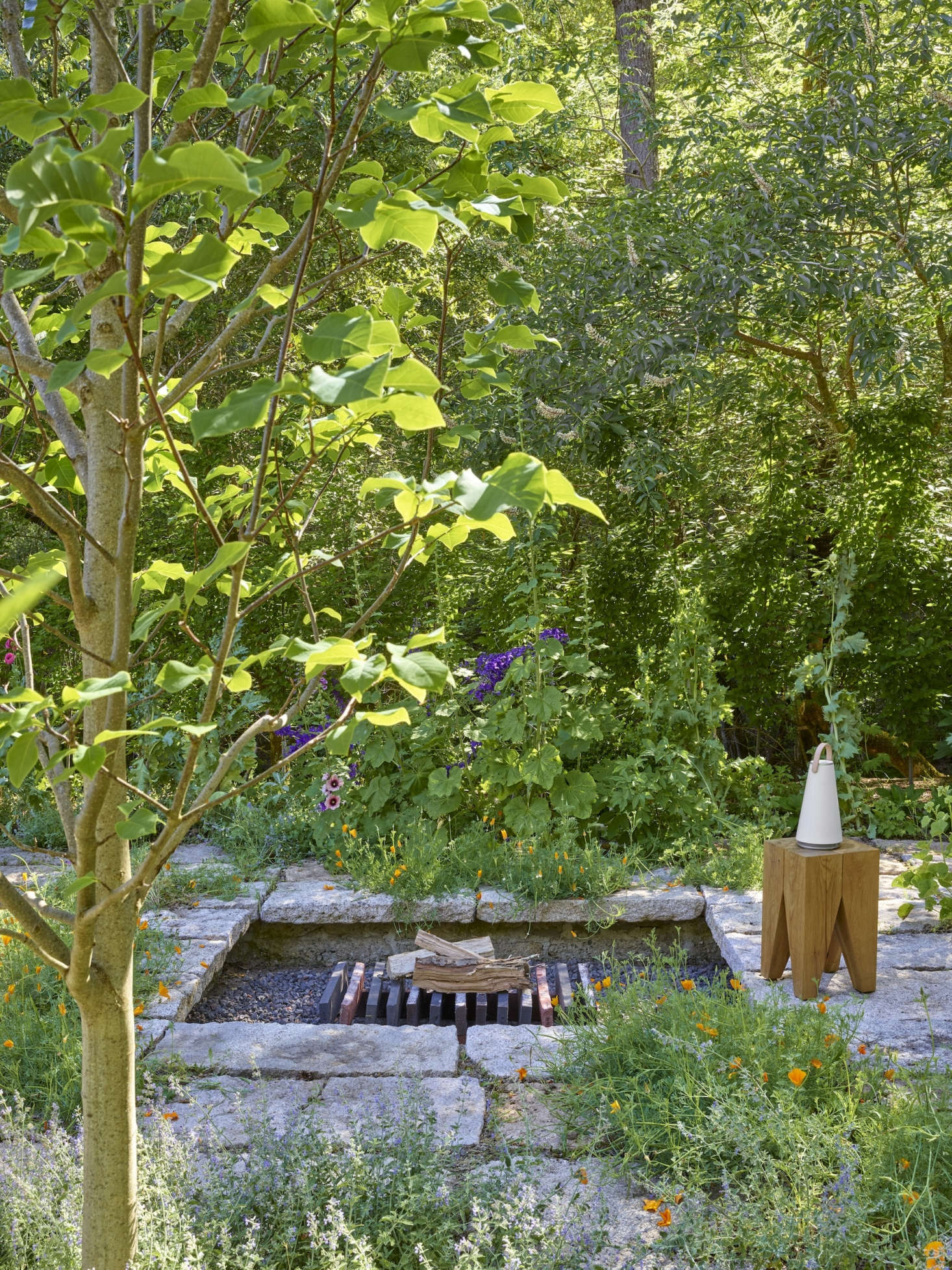 The long bricks that form the base for the fire pit are by Petersen Tegl, a centuries-old brick company in Denmark. 