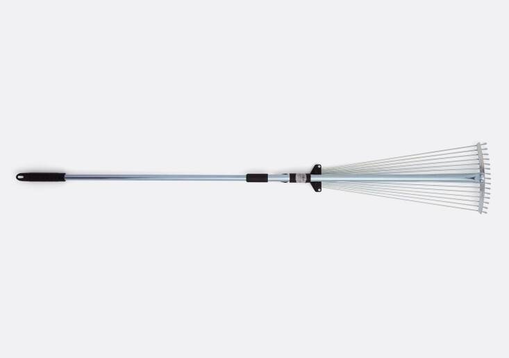 Laura is \2\20;wishing for something deeply unsexy—an Adjustable Leaf Rake.\2\2\1; It\2\17;s \$59 at Rejuvenation.
