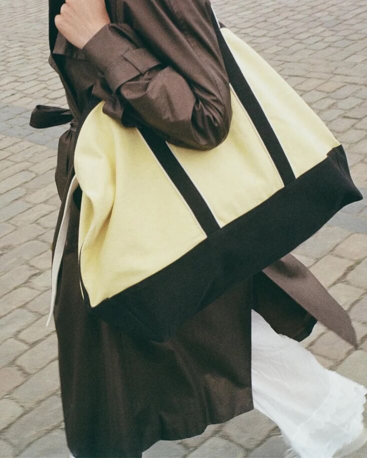 Currently coveting various oversized beach bags such as this Valiese Honey Bee Canvas Bag at Sommer in San Francisco (we recently featured their shop interior here). It reminds me of the L.L. Bean standby only buttery.\2\2\1; \2\1\1; Alexa Hotz; photograph from Sommer